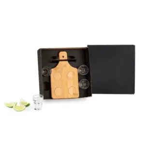 Conj. Em Bambu Com 4 Copos Para Dose - 5 Pçs
