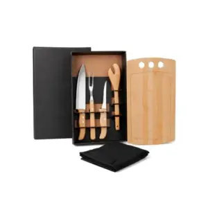 Kit Para Churrasco Em Bambu / Madeira / Inox Com Avental - 6 Pçs