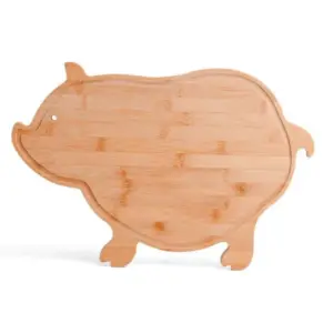 Tábua Em Bambu Com Formato De Porco